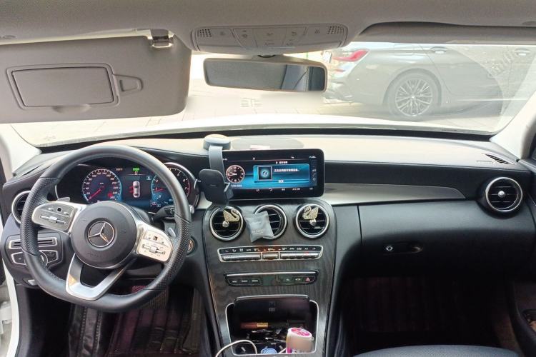 Used Mercedes-Benz C-Class 2020 Restyled C 260 L Sport Edition Center Console
