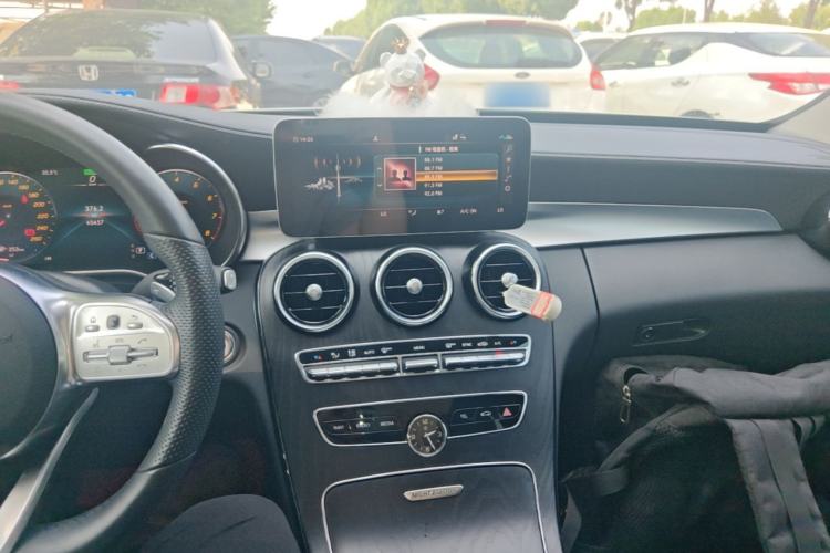 Used Mercedes-Benz C-Class 2020 Restyled C 260 L Sport Edition Center Console