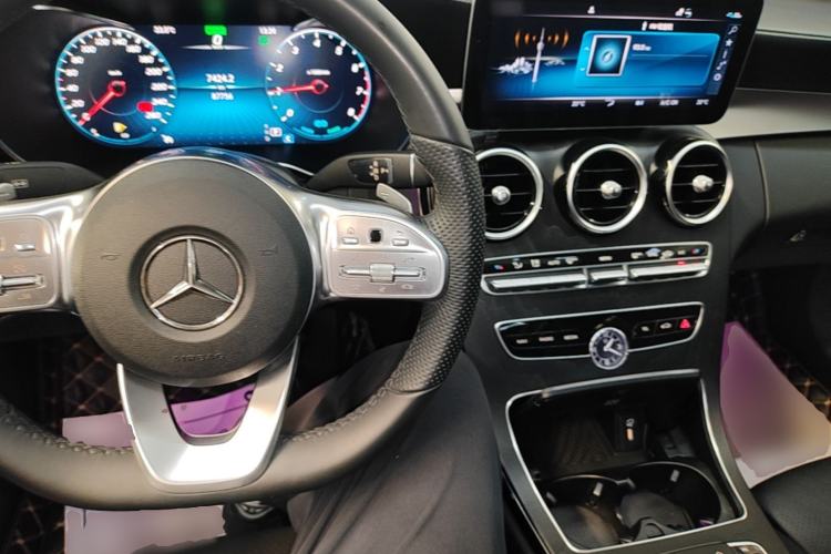 Used Mercedes-Benz C-Class 2020 Restyled C 260 L Sport Edition Center Console
