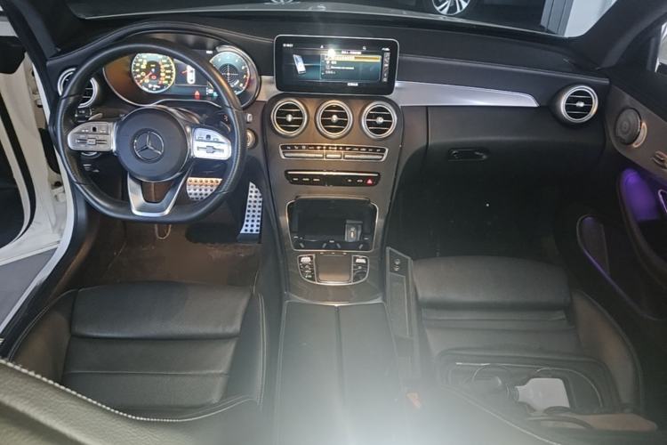 Used Mercedes-Benz C-Class 2020 C 260 Coupe Center Console