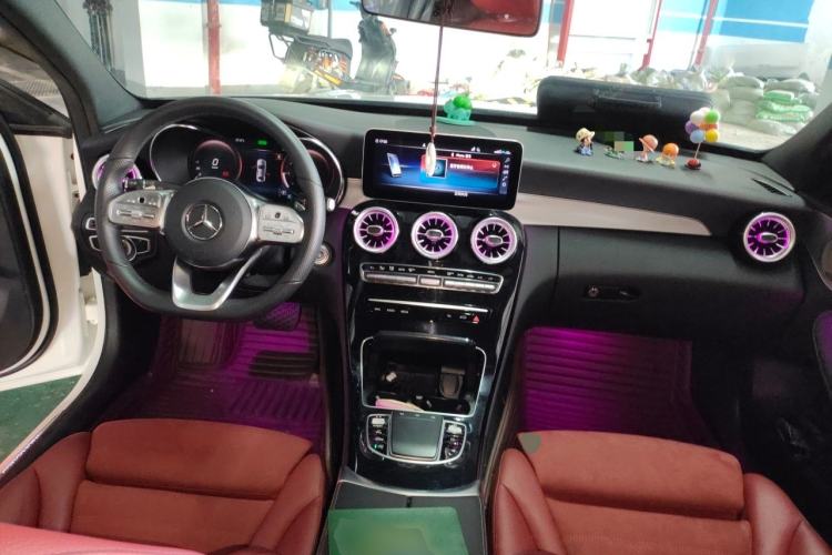 Used Mercedes-Benz C-Class 2020 Restyled C 260 Sport Edition Center Console