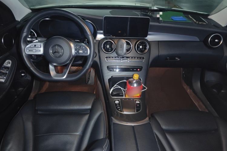 Used Mercedes-Benz C-Class 2020 C 260 L Sport Edition Center Console