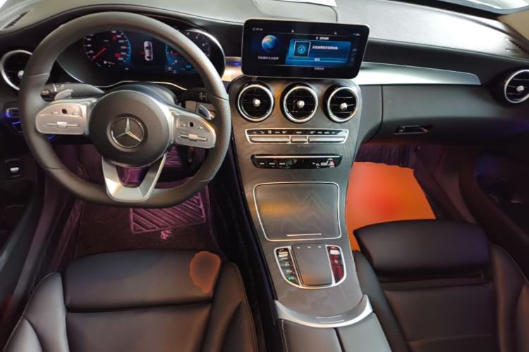 Used Mercedes-Benz C-Class 2020 Restyled C 260 L Sport Edition Center Console