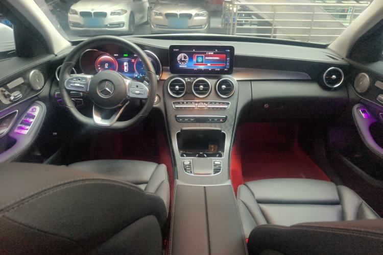 Used Mercedes-Benz C-Class 2020 C 260 L Sport Edition Center Console