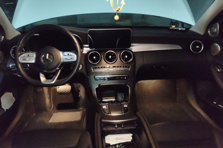 Used Mercedes-Benz C-Class 2020 Restyled C 200 L Fashion Edition Sport Version Center Console