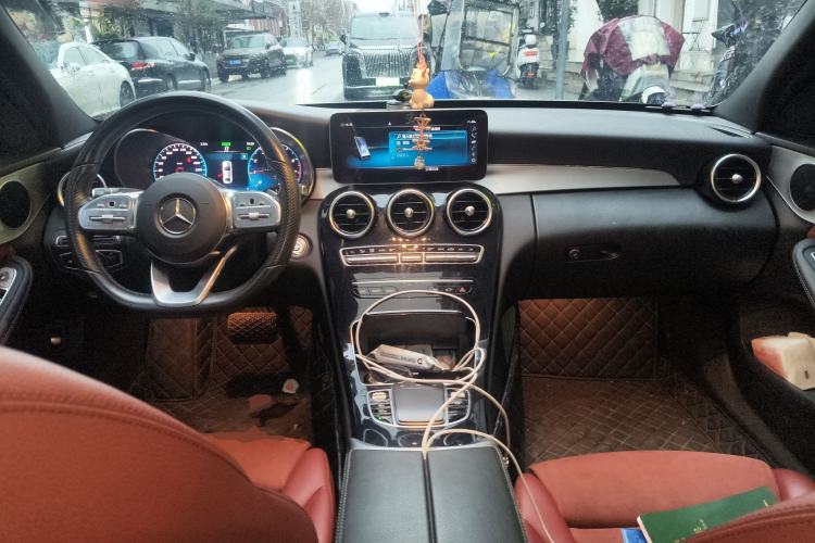 Used Mercedes-Benz C-Class 2020 C 260 Sport Edition Center Console