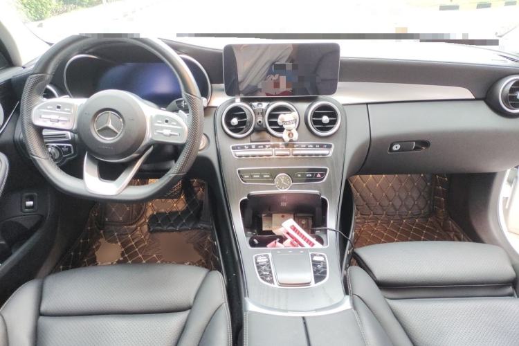 Used Mercedes-Benz C-Class 2020 Restyled C 260 L Sport Edition Center Console
