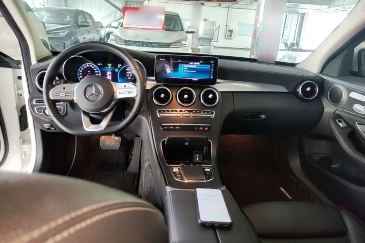 Used Mercedes-Benz C-Class 2020 C 260 L Sport Edition Center Console
