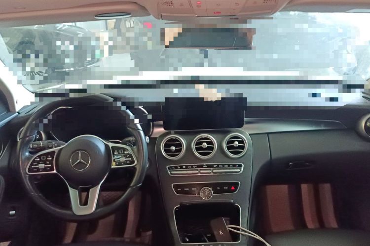 Used Mercedes-Benz C-Class 2020 Facelifted C 260 Estate Center Console