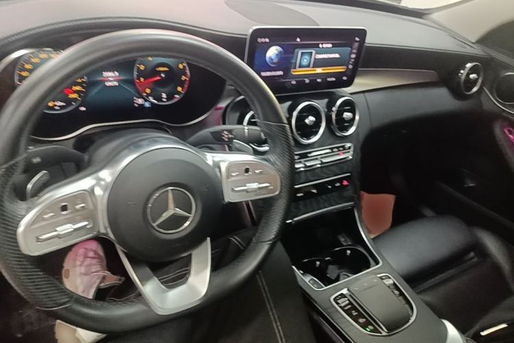 Used Mercedes-Benz C-Class 2020 Restyled C 200 L Fashion Edition Sport Version Center Console