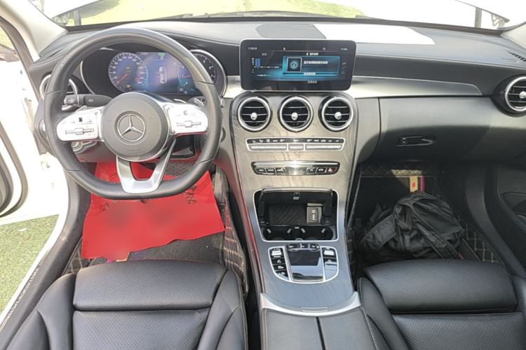 Used Mercedes-Benz C-Class 2020 Restyled C 260 L Sport Edition Center Console