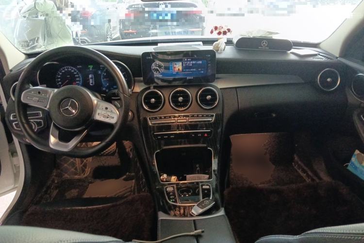 Used Mercedes-Benz C-Class 2020 C 260 L Sport Edition Center Console