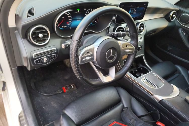 Used Mercedes-Benz C-Class 2020 C 260 L Sport Edition Center Console
