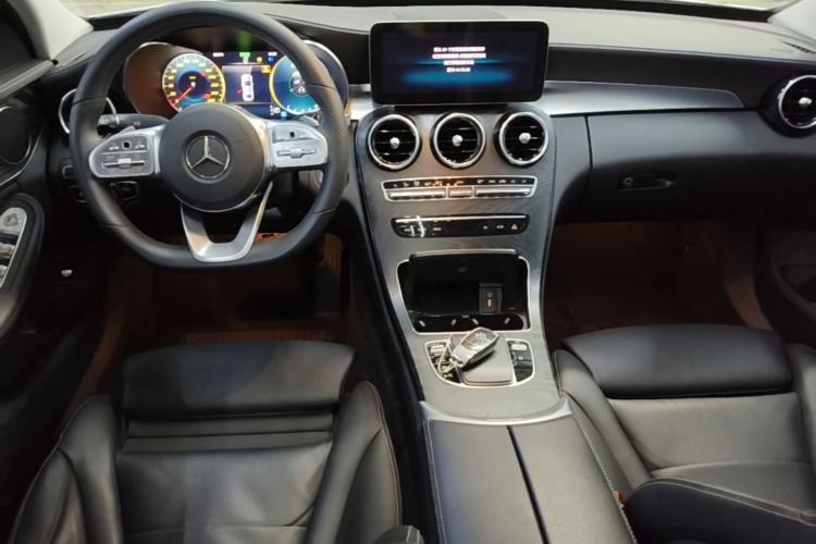 Used Mercedes-Benz C-Class 2020 C 260 L Sport Edition Center Console