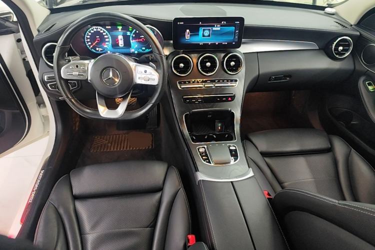 Used Mercedes-Benz C-Class 2020 Restyled C 260 L Sport Edition Center Console