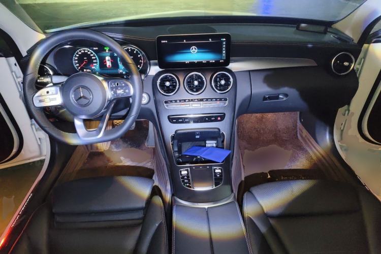 Used Mercedes-Benz C-Class 2020 Restyled C 260 L Sport Edition Center Console