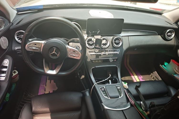Used Mercedes-Benz C-Class 2020 C 260 L Sport Edition Center Console