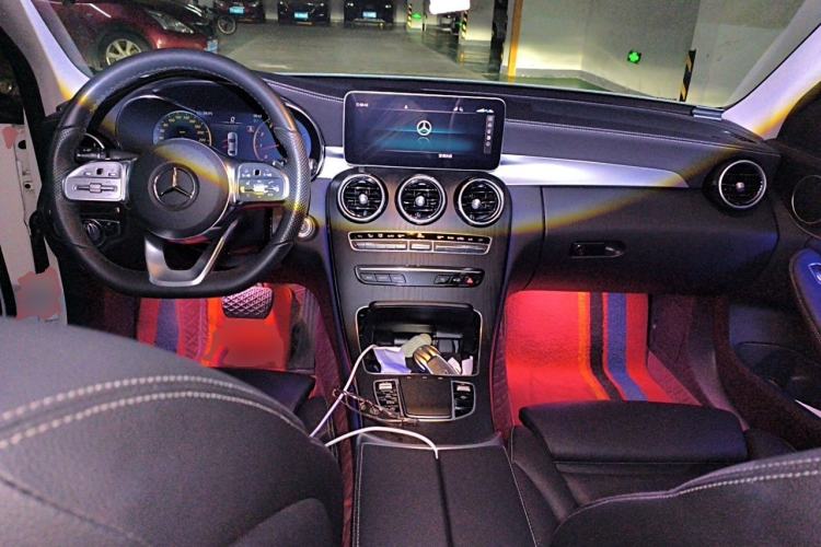 Used Mercedes-Benz C-Class 2020 Restyled C 200 L Fashion Edition Sport Version Center Console