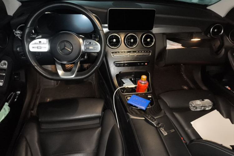 Used Mercedes-Benz C-Class 2020 C 260 L Sport Edition Center Console