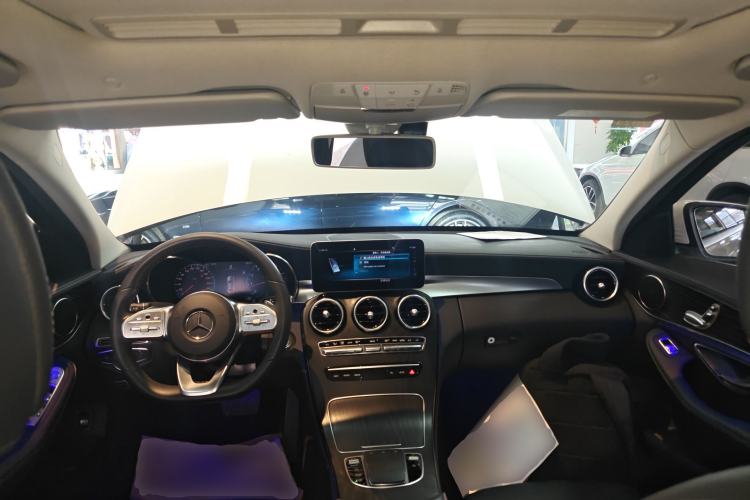 Used Mercedes-Benz C-Class 2020 Restyled C 200 L Fashion Edition Sport Version Center Console