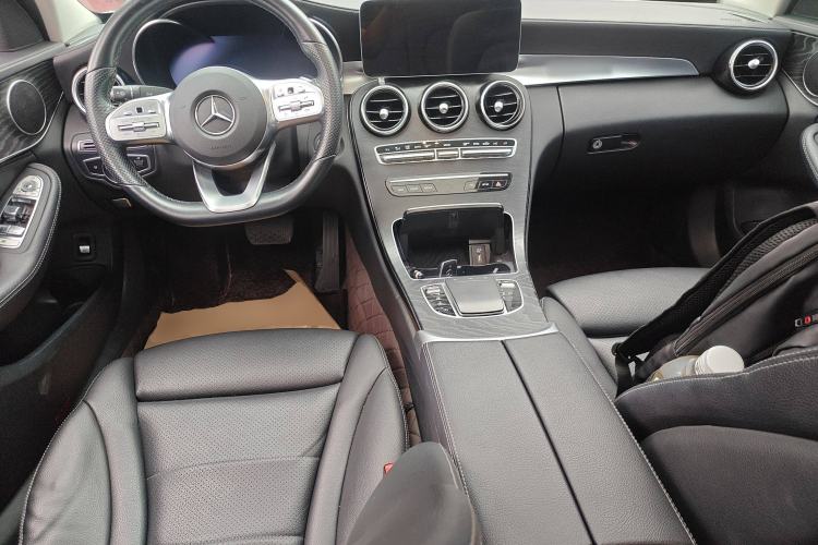 Used Mercedes-Benz C-Class 2020 C 260 L Sport Edition Center Console