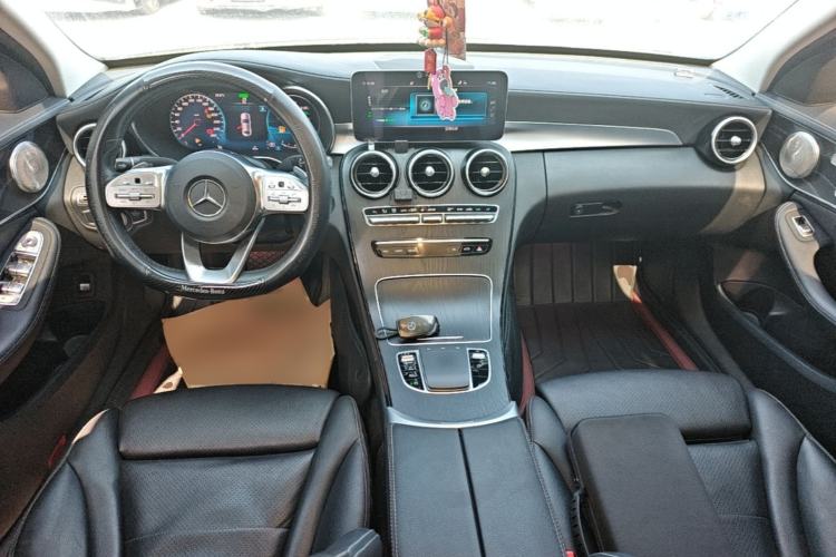 Used Mercedes-Benz C-Class 2020 Restyled C 260 L Sport Edition Center Console