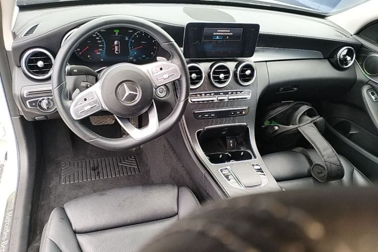 Used Mercedes-Benz C-Class 2020 C 260 L Sport Edition Center Console
