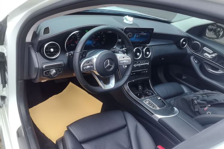 Used Mercedes-Benz C-Class 2020 Restyled C 260 L Sport Edition Center Console