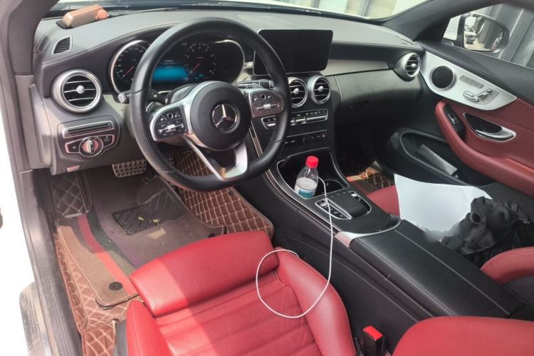 Used Mercedes-Benz C-Class 2020 C 260 Coupe Center Console