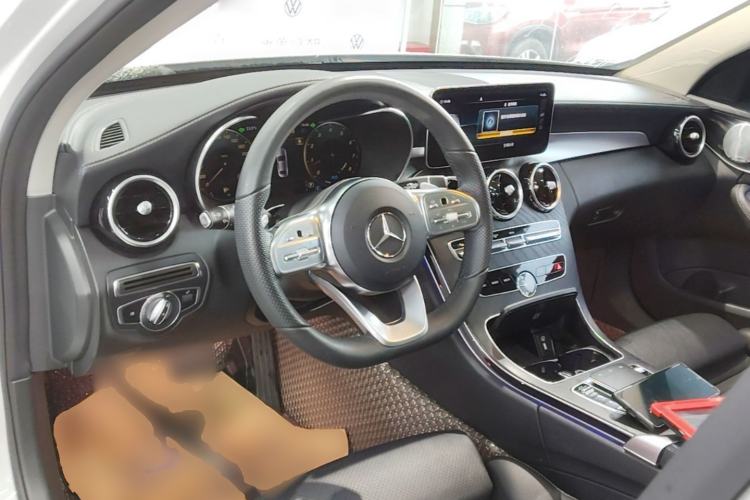 Used Mercedes-Benz C-Class 2020 Restyled C 260 L Sport Edition Center Console