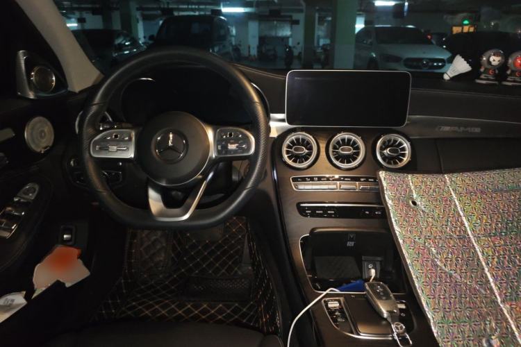 Used Mercedes-Benz C-Class 2020 C 260 L Sport Edition Center Console