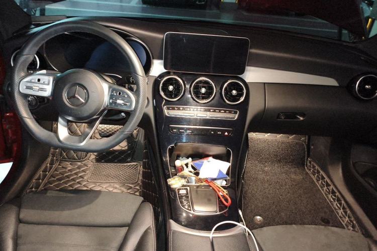 Used Mercedes-Benz C-Class 2020 Restyled C 260 Sport Edition Center Console
