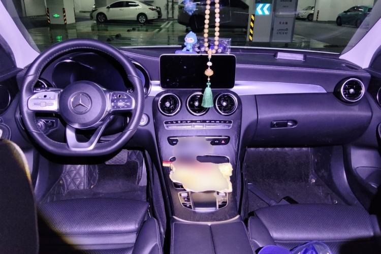 Used Mercedes-Benz C-Class 2020 C 260 L Sport Edition Center Console