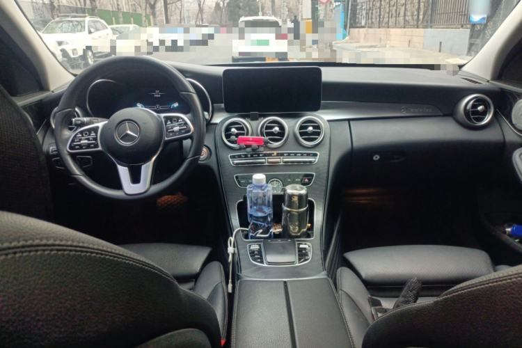 Used Mercedes-Benz C-Class 2020 C 260 Estate Center Console