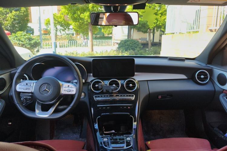 Used Mercedes-Benz C-Class 2020 Restyled C 260 Sport Edition Center Console