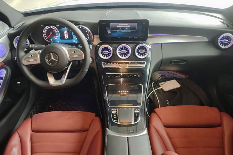 Used Mercedes-Benz C-Class 2020 C 260 Sport Edition Center Console