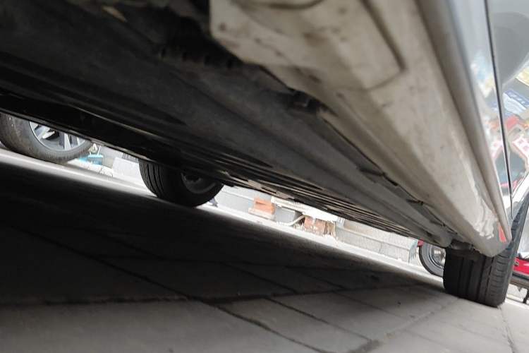 Used Mercedes-Benz C-Class 2020 Updated C 200 L Fashion Edition Chassis Front Left