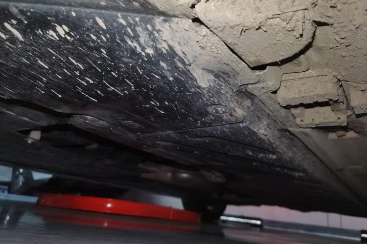 Used Mercedes-Benz C-Class 2020 C 260 L Sport Edition Chassis Front Left