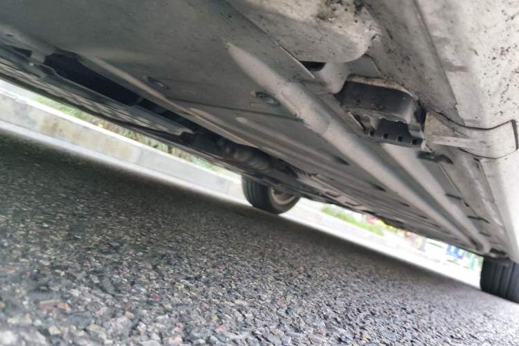Used Mercedes-Benz C-Class 2020 C 260 L Sport Edition Chassis Front Left
