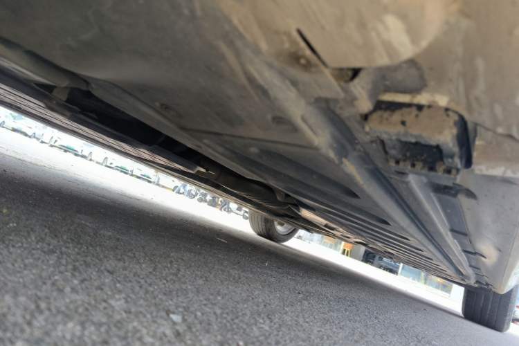 Used Mercedes-Benz C-Class 2020 C 200 L Fashion Edition Sport Version Chassis Front Left