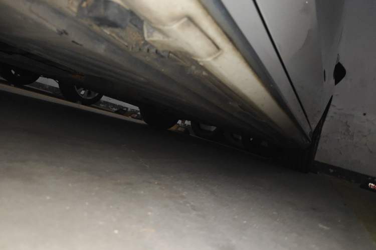 Used Mercedes-Benz C-Class 2020 Updated C 200 L Fashion Edition Chassis Front Left