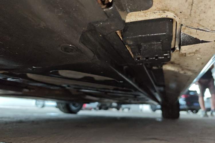Used Mercedes-Benz C-Class 2020 C 260 Sport Edition Chassis Front Left