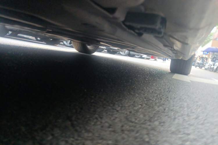 Used Mercedes-Benz C-Class 2020 Facelifted C 260 Estate Chassis Front Left