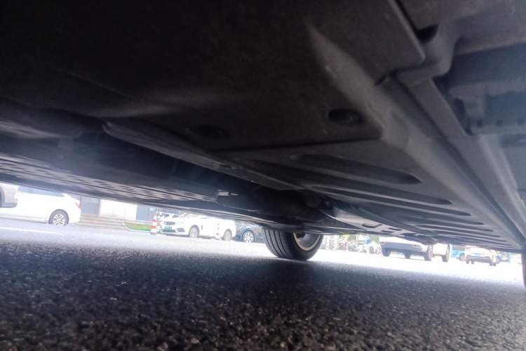 Used Mercedes-Benz C-Class 2020 Facelifted C 260 Estate Chassis Front Left