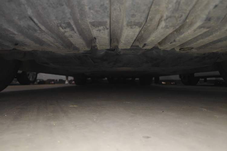 Used Mercedes-Benz C-Class 2020 Updated C 200 L Fashion Edition Chassis Front