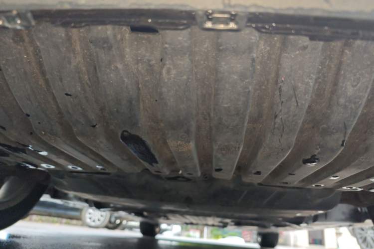Used Mercedes-Benz C-Class 2020 Updated C 200 L Fashion Edition Chassis Front