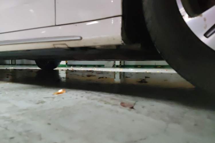 Used Mercedes-Benz C-Class 2020 C 260 L Sport Edition Chassis Front Right