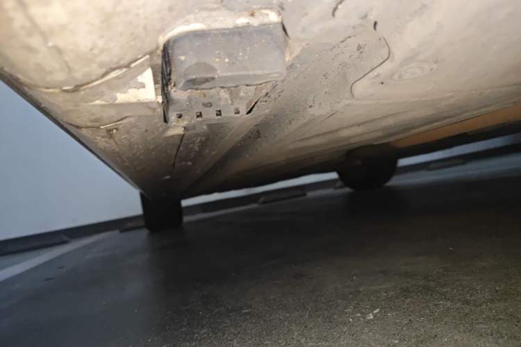 Used Mercedes-Benz C-Class 2020 C 200 L Fashion Edition Sport Version Chassis Front Right