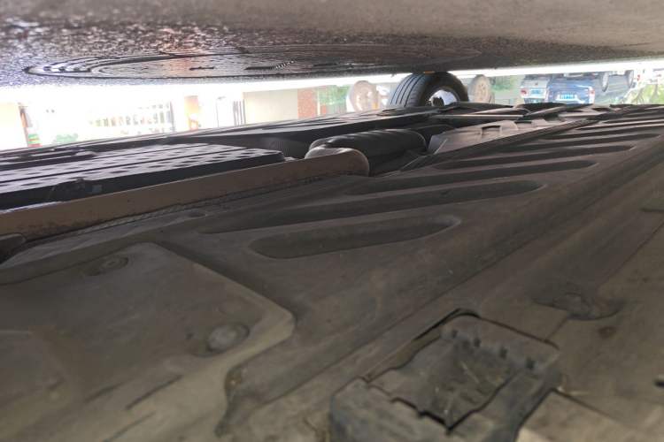 Used Mercedes-Benz C-Class 2020 C 200 L Fashion Edition Sport Version Chassis Front Right