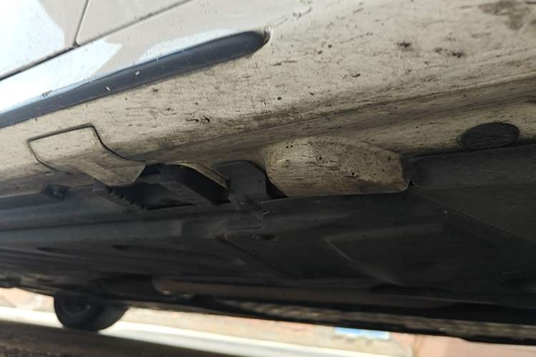 Used Mercedes-Benz C-Class 2020 C 260 Sport Edition Chassis Front Right